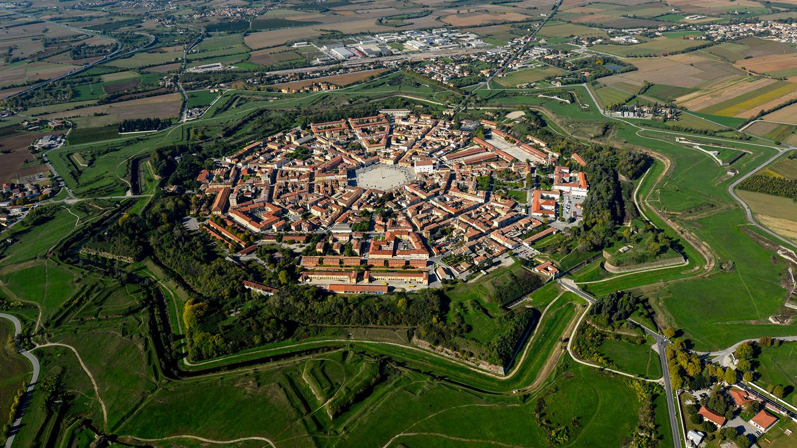 alto adriatico motori d'epoca - palmanova aerea ph ulderica da pozzo por fesr 2007 2013 1 - pordenone